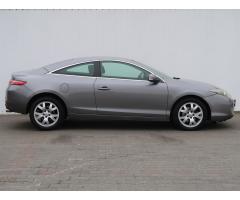 Renault Laguna 2.0 dCi 110kW - 8