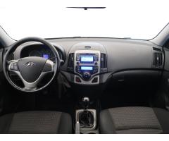 Hyundai i30 1.6 CVVT 90kW - 10