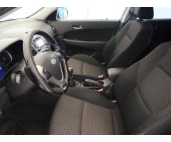 Hyundai i30 1.6 CVVT 90kW - 16