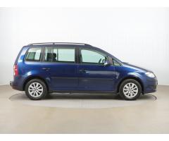 Volkswagen Touran 1.6 75kW - 8