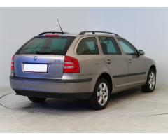 Škoda Octavia 2.0 TDI 103kW - 7