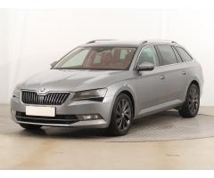 Škoda Superb 2.0 TDI 140kW - 3