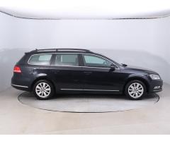 Volkswagen Passat 2.0 TDI 103kW - 8