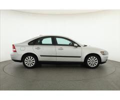 Volvo S40 1.6 D 80kW - 8