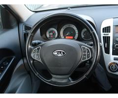 Kia Cee`d 1.4 CVVT 80kW - 21