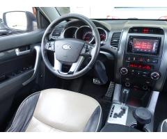 Kia Sorento 2.2 CRDi 145kW - 9