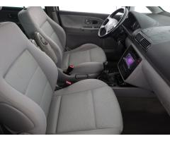 Volkswagen Sharan 2.0 TDI 103kW - 10