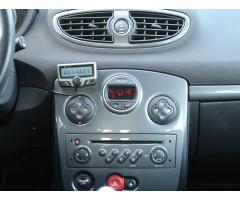 Renault Clio 1.5 dCi 63kW - 18