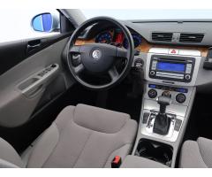 Volkswagen Passat 2.0 FSI 110kW - 11