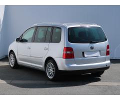 Volkswagen Touran 1.6 FSI 85kW - 5