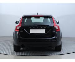 Volvo V60 D3 2.0 120kW - 6