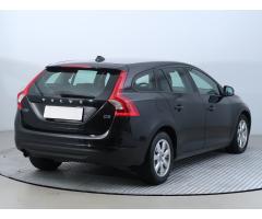 Volvo V60 D3 2.0 120kW - 7