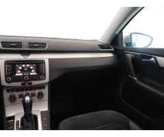 Volkswagen Passat 2.0 TDI 130kW - 11