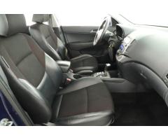 Hyundai i30 1.6 CRDi 94kW - 10