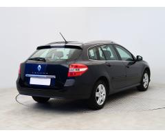 Renault Laguna 2.0 DCi 96kW - 13