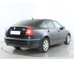 Škoda Octavia 2.0 TDI 103kW - 7