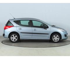 Peugeot 207 1.4 VTi 70kW - 8