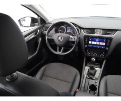 Škoda Octavia 2.0 TDI 110kW - 9