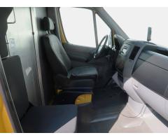 Volkswagen Crafter 2.0 TDI 100kW - 12