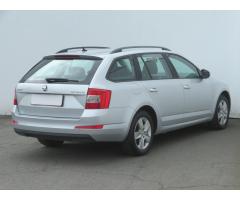 Škoda Octavia 1.6 TDI 77kW - 7