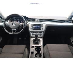 Volkswagen Passat 2.0 TDI 110kW - 10