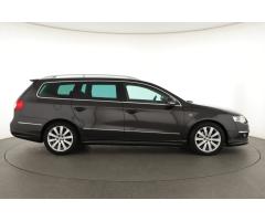 Volkswagen Passat 2.0 TDI 125kW - 6