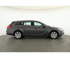 Opel Insignia 2.0 CDTI 118kW - 8