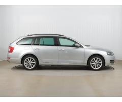 Škoda Octavia 2.0 TDI 110kW - 8