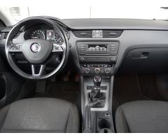 Škoda Octavia 2.0 TDI 110kW - 10