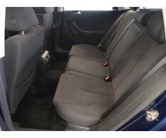 Volkswagen Passat 1.6 TDI 77kW - 15