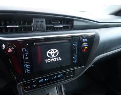 Toyota Corolla 1.6 Valvematic 97kW - 20