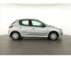 Peugeot 206 1.4 i 55kW - 8