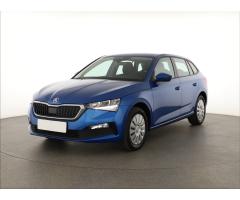 ŠKODA SUPERB COMBI 2.0TDI 140 LAURIN&K 4X4 DSG 7ST