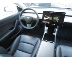 Tesla Model 3 Std Range Plus 49kWh 239kW - 17