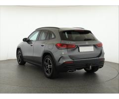 Mercedes-Benz GLA GLA 200d 4MATIC 110kW - 5