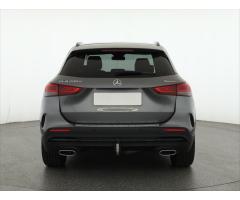 Mercedes-Benz GLA GLA 200d 4MATIC 110kW - 6