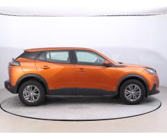 Peugeot 2008 1.2 PureTech 74kW - 8