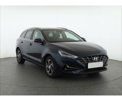 Hyundai i30 1.6 CRDi 85kW - 1