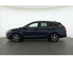 Hyundai i30 1.6 CRDi 85kW - 4