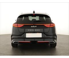 Kia Pro Cee`d 1.5 T-GDI MHEV 118kW - 6