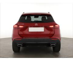 Mercedes-Benz GLA GLA 200 120kW - 6