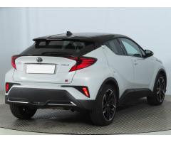 Toyota C-HR 1.8 Hybrid 90kW - 8