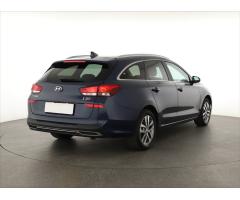 Hyundai i30 1.6 CRDi 85kW - 8