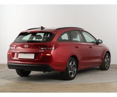 Hyundai i30 1.5 DPI 71kW - 8