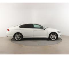 Volkswagen Passat 2.0 TDI 110kW - 8