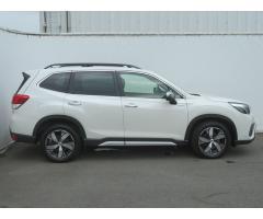 Subaru Forester 2.0 e-Boxer MHEV 110kW - 8