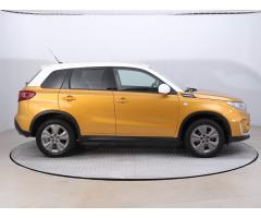 Suzuki Vitara 1.4 BoosterJet 95kW - 9