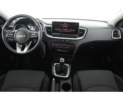 Kia Cee`d 1.5 T-GDI 118kW - 9