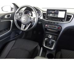 Kia Cee`d 1.5 T-GDI MHEV 118kW - 9