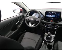 Hyundai i30 1.5 DPI 71kW - 10